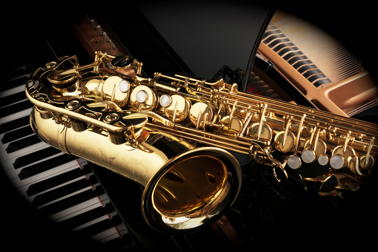 SAXOPHONE